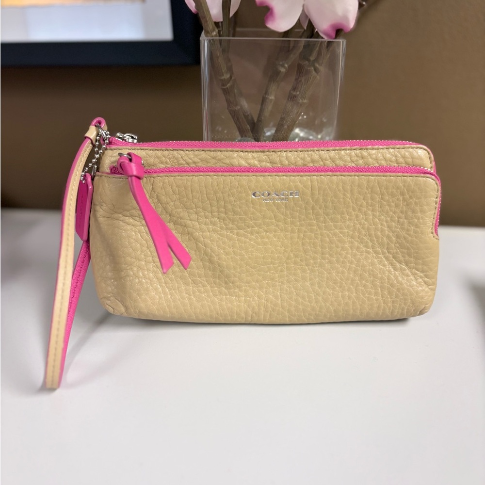 COACH Bleecker Edgepaint Double Zip Wallet Wristlet - EUC